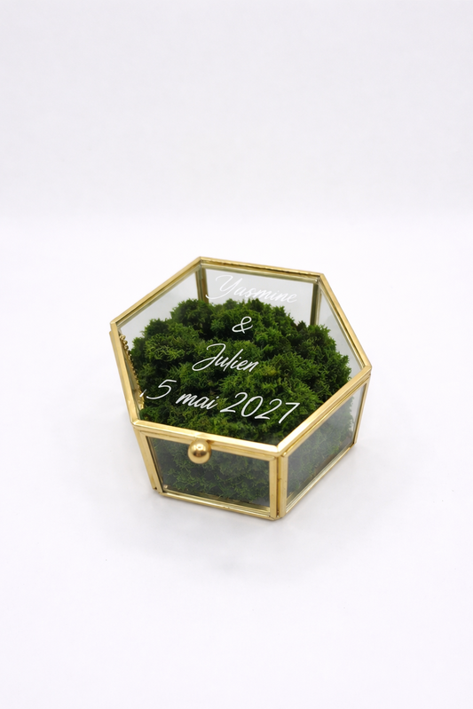 Glass ring box